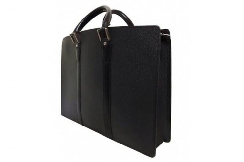 ブリーフケースのブランドバッグ