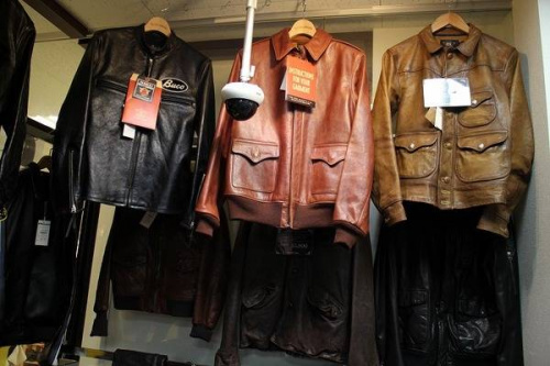 ラリーのトレジャーファクトリー