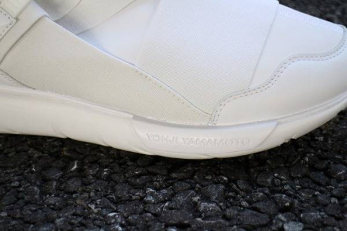 アディダスの川崎