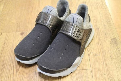 スニーカーの買取