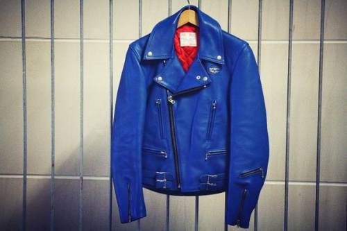 レザーのLewis Leathers