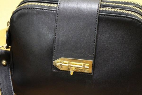 セレクトショップ取扱の川崎