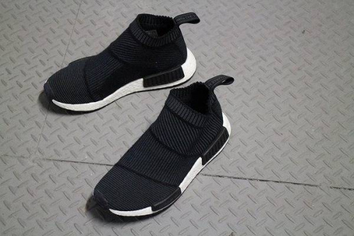 スニーカーの買取