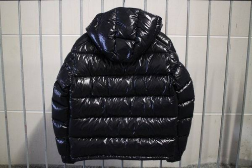 ダウンジャケットの川崎