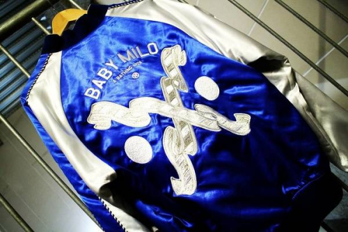 A BATHING APEのスカジャン