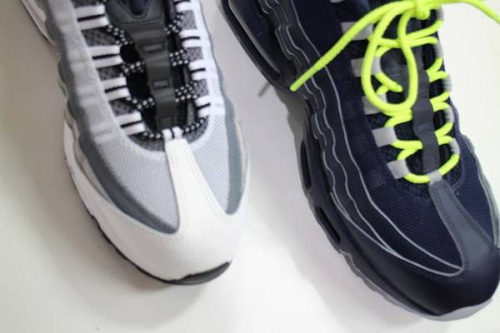 スニーカーの買取