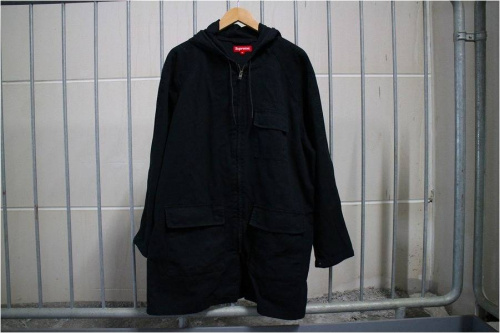 シュプリームの16AW