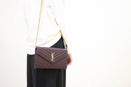 SAINT LAURENTのサンローラン