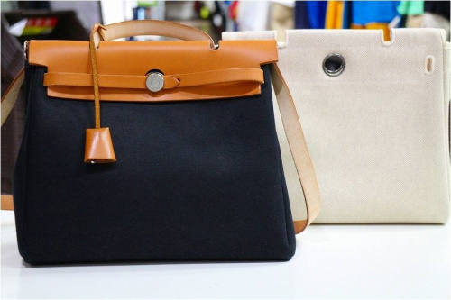 HERMESのエールバッグ