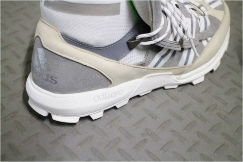 スニーカーの川崎