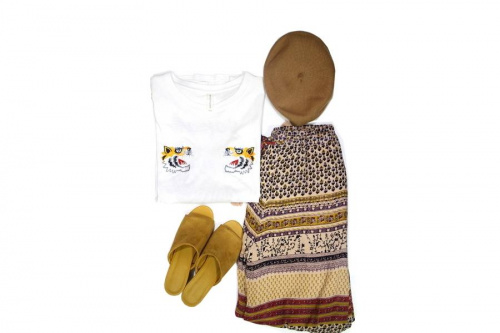 刺繍のカットオフデニム