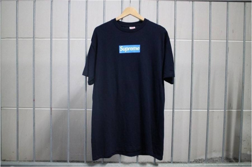 BOX LOGOのストリート