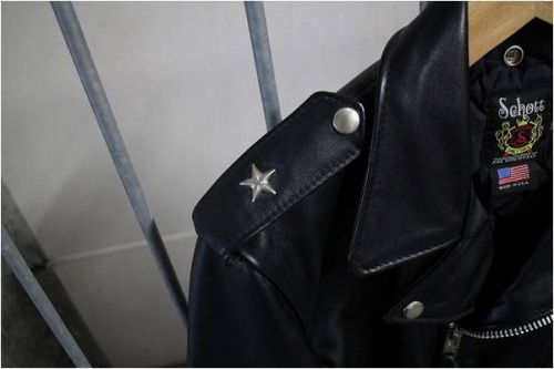 ショットのライダース