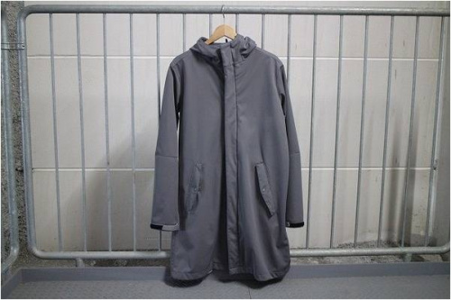 マウンテンパーカーのブランド