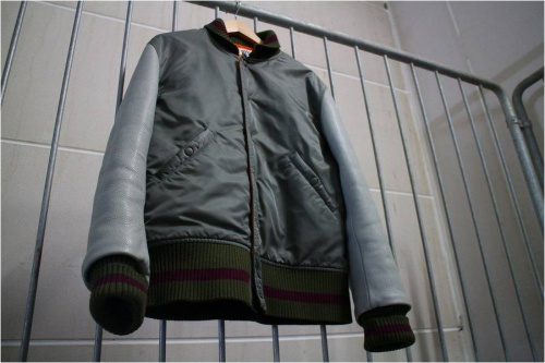 comme des garconsのスタジャン
