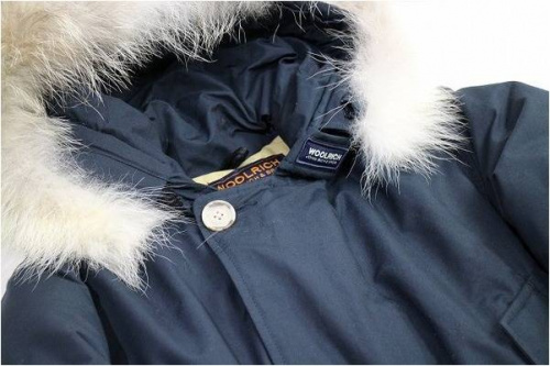 WOOLRICHのダウン