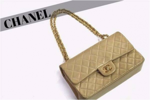 CHANELのマトラッセ