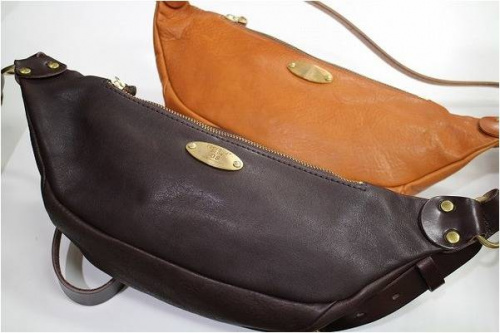 レザーのバッグ