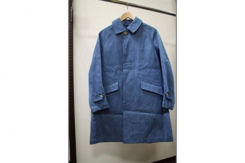ステンカラーコートのBSHOP