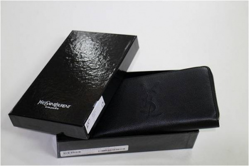 YVES SAINT LAURENの財布