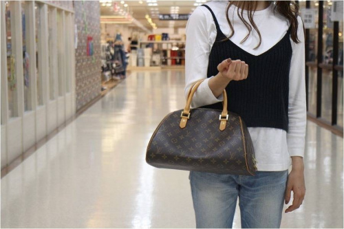 ラグジュアリーブランドの買取入荷