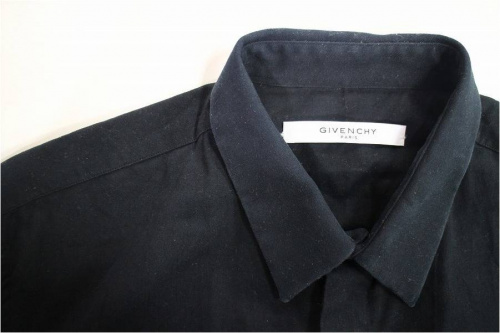 買取入荷のGIVENCHY