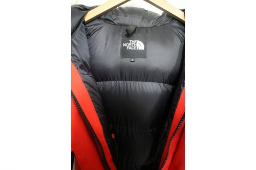 ダウンジャケット