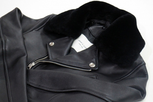 買取入荷のフリークストア