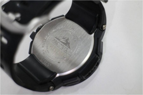 カシオの腕時計