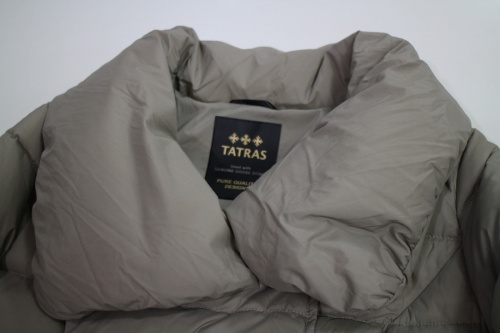 ダウンジャケットのブランドダウン