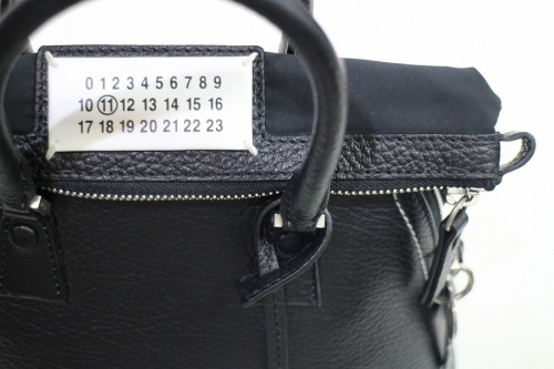 Maison Margiela（メゾンマルジェラ）の5CAバッグ