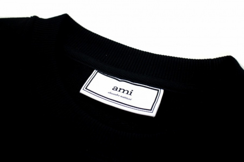 アミアレクサンドルマテュッシュのスウェット