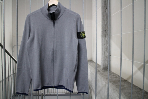 STONE ISLANDのストーンアイランド