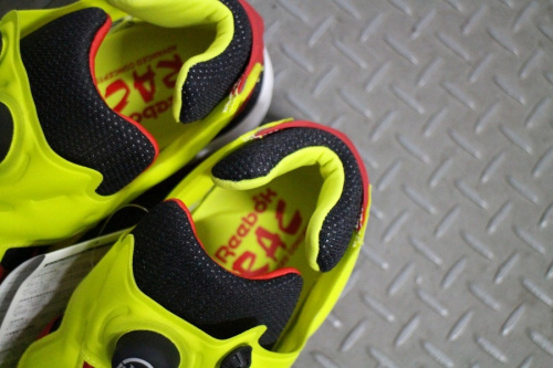 スニーカーのメンズ