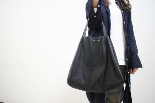 レアアイテムのCELINE