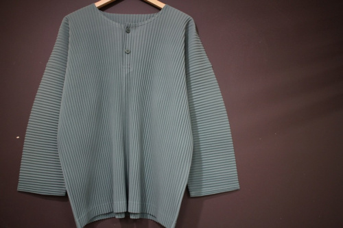 HOMME PLISSE ISSEY MIYAKEのオム プリッセ イッセイ ミヤケ