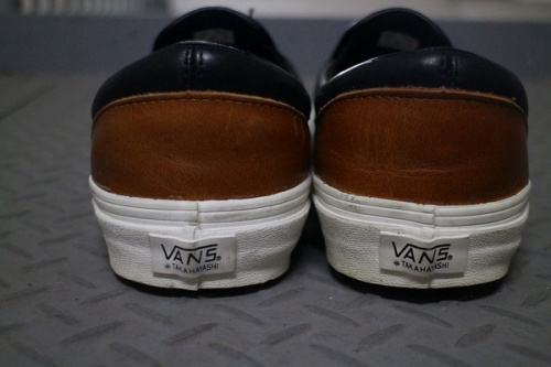 ヴァンズのNomad Slip LX