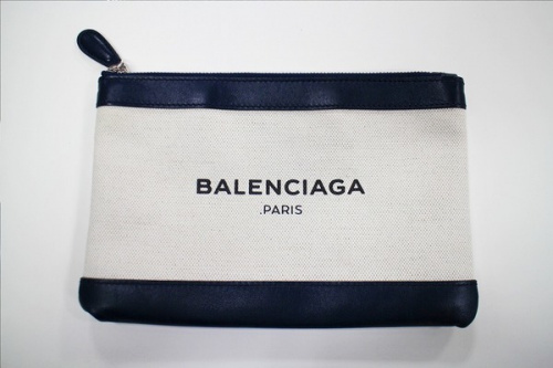 BALENCIAGAのバレンシアガ