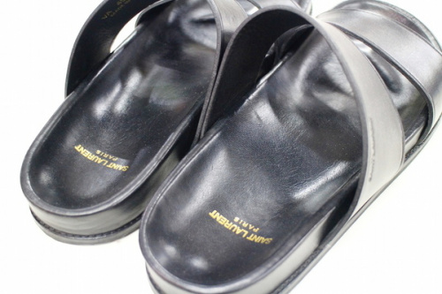 サンローランパリのダブルストラップサンダル