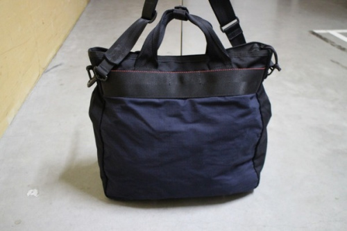 jun hashimotoのヘルメットバッグ