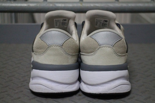 NEW BALANCEのニューバランス