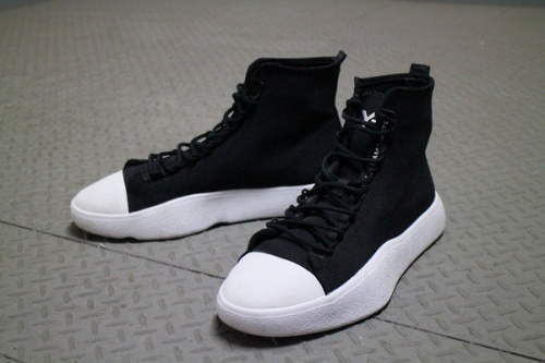 Y-3のワイスリー