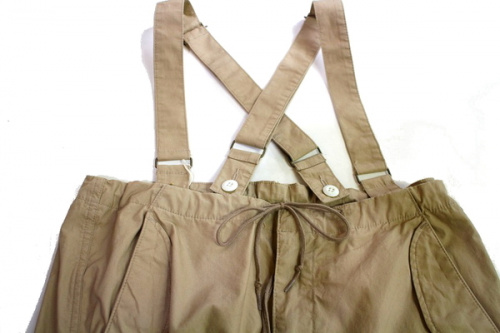 ビームス　ボーイのオーバーパンツ