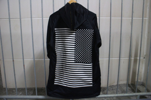 フラッグスタフのフーデッドコート