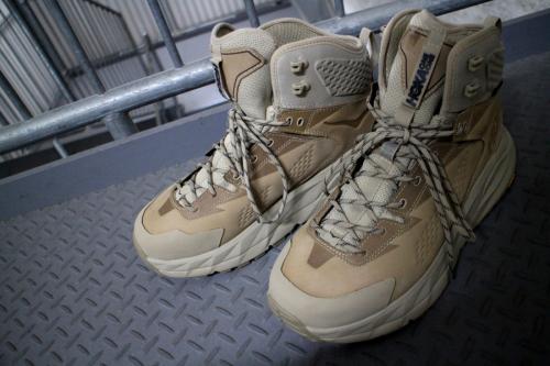 アウトドアブランドのHOKAONEONE