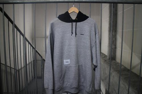 WTAPSのダブルタップス