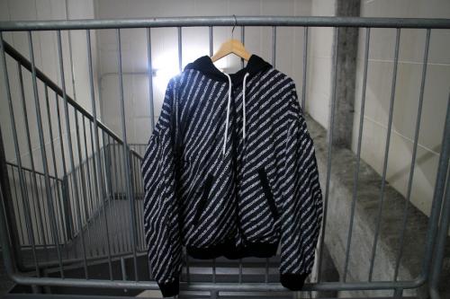 ディーゼルのJ-BOMZ