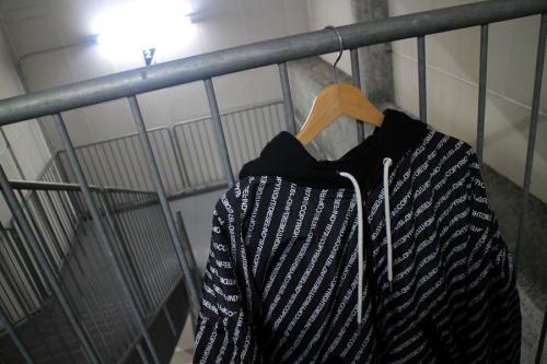 J-BOMZのリバーシブルジャケット