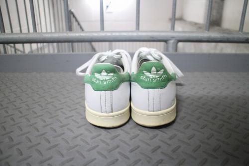 アディダス バイ ラフシモンズのstan smith