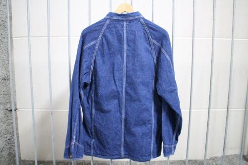 オアスロウのデニムカバーオール